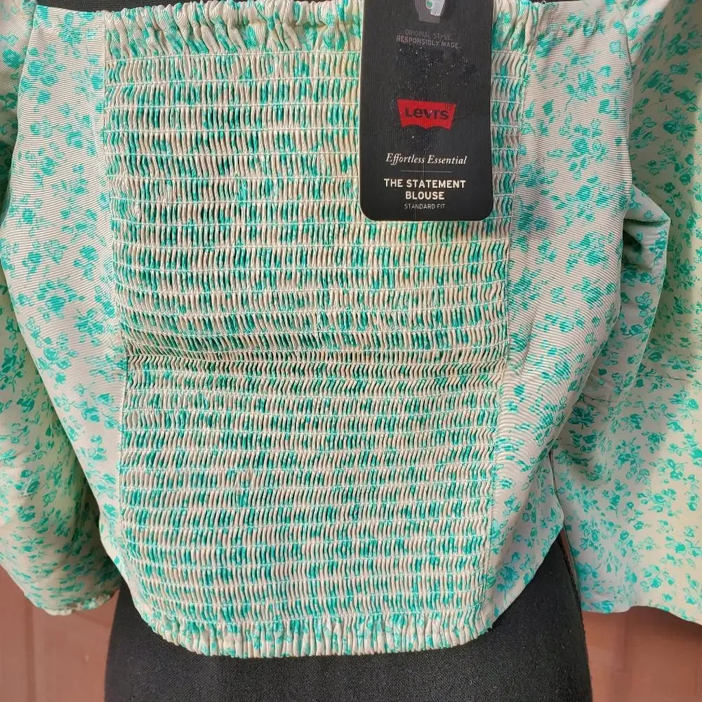 NWT Levi's Yvie Top Women's Large Crop Blouse Puff Sleeves Smocked Cropped Green - Picture 11 of 12